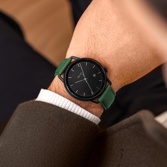 Black Curve Solar Watch | Green Vegan Leather from Solios Watches