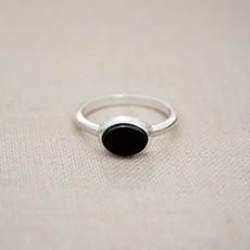 Onyx ring  - Silver via Solitude the Label