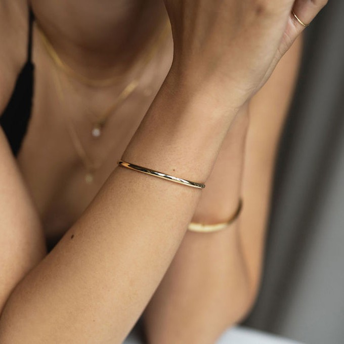 Oval Bangle - Gold 14k from Solitude the Label