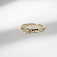 Dots diamond ring - Gold 14k & Re-used Diamond via Solitude the Label