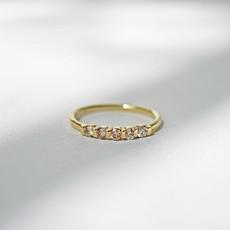 Champagne diamond ring - Gold 14k & Re-used Diamonds via Solitude the Label