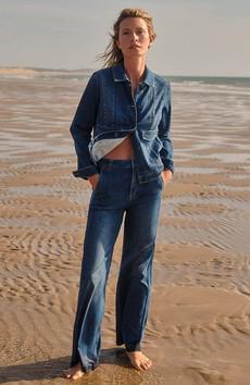 Marlene Jeans mit hoher Taille, mittelblau via Sophie Stone