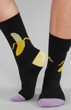Banana sokken black via Sophie Stone