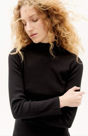 Aine rib top black from Sophie Stone