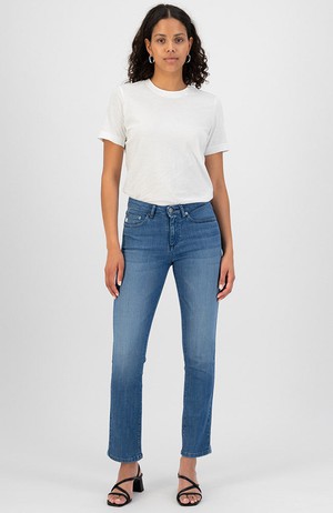 Faye Straight Jeans Authentic Indigo from Sophie Stone