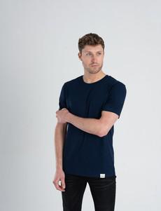 Premium Organic T-shirt Navy via Stricters