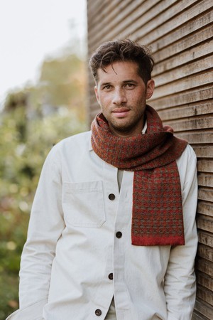 Ginger Pied-de-Poule Jacquard Knit Scarf – Brown/Beige Blend from STUDIO MYR