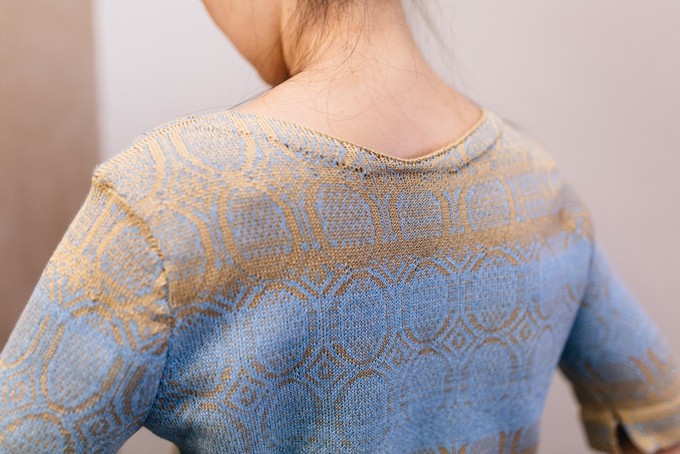 Denîmes Gradient Graphic Jacquard Cotton Jumper - Golden With Light Blue from STUDIO MYR