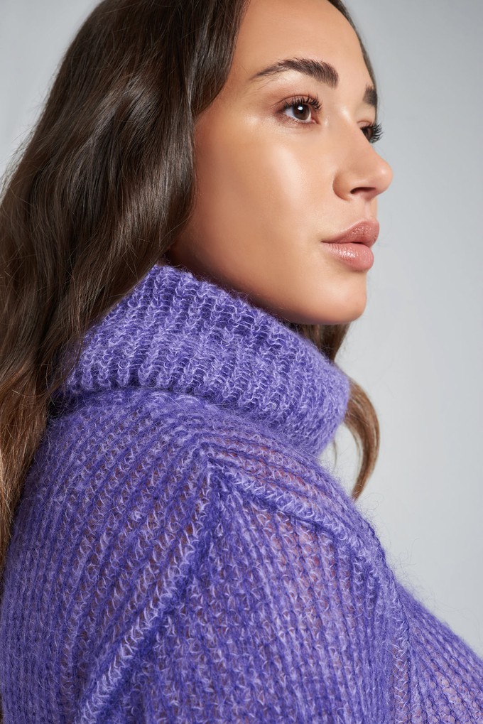 Extra High Neck Airy Sweater - Purple from Tenné