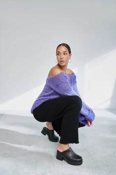Off Shoulder Sweater with Side Slits - Nina via Tenné