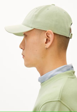 Yenaas Bold Cap Green Ash from The Blind Spot