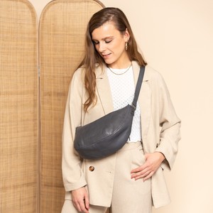 Leather Shoulder bag Navy Clarita - The Chesterfield Brand from The Chesterfield Brand