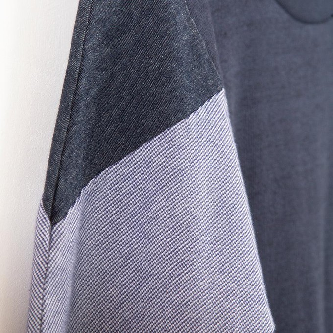 Sweatshirt - AMY - gemaakt van 4 verschillende gerecyclede stoffen: blauw, blauw, denim from The Driftwood Tales