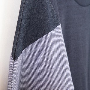Sweatshirt – AMY – hergestellt aus 4 verschiedenen recycelten Stoffen: Blau, Blau, Denim from The Driftwood Tales