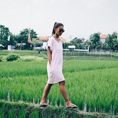 Kleid – recycelte Leinenmischung – Rosa via The Driftwood Tales