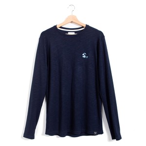 Langarm-T-Shirt – recycelter Stoff – Japanische Welle vor Kanagawa – dunkelblau from The Driftwood Tales Langarm-T-Shirt – recycelter Stoff – Japanische Welle vor Kanagawa – dunkelblau from The Driftwood Tales