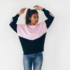 Sweatshirt - lockere Passform - aus Bio-Baumwolle - schwarz, pinkº from The Driftwood Tales