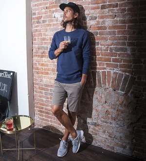 Sweatshirt - Bio-Baumwolle - BASIC - hellgrün oder marineblau from The Driftwood Tales