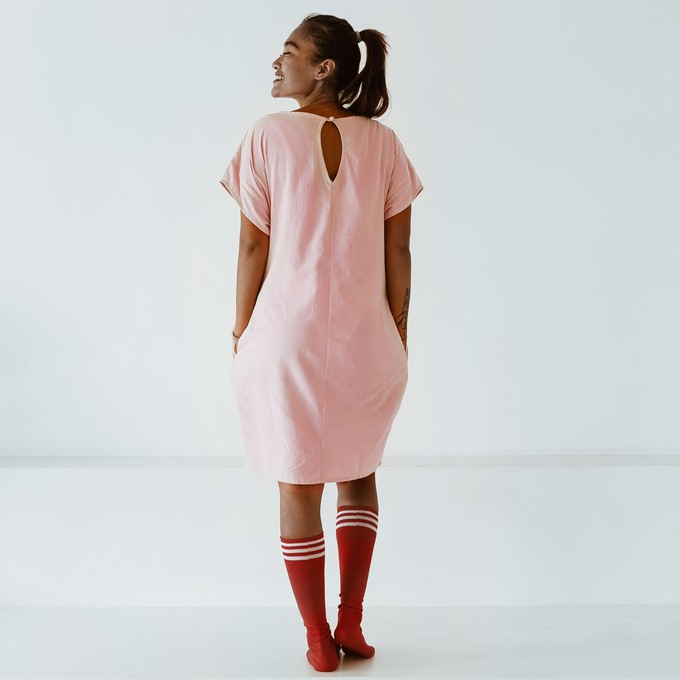 Kleid – recycelte Leinenmischung – Rosa from The Driftwood Tales