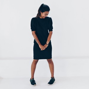 Kleid – Bio-Baumwolle – Schwarz from The Driftwood Tales