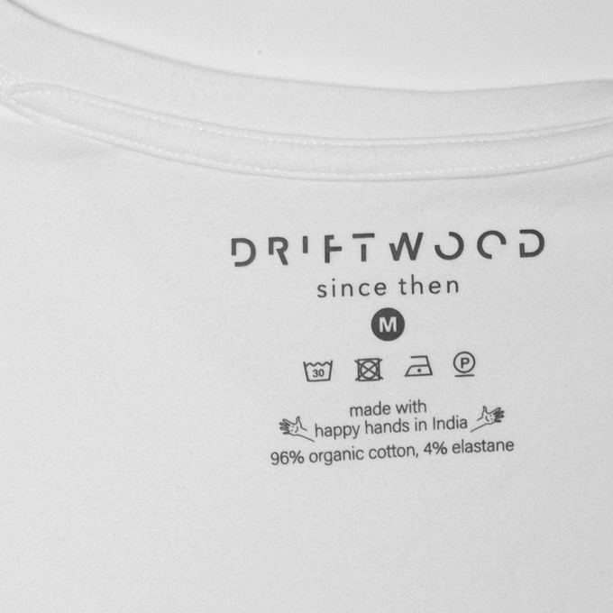 2 x T-Shirt Basic - Bio-Baumwolle - weiß - V-Ausschnitt from The Driftwood Tales