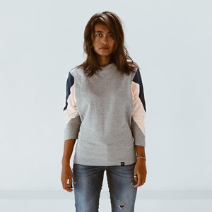 Sweatshirt - AMY - aus 4 verschiedenen recycelten Stoffen - Hellrosa, Denim, Grau from The Driftwood Tales