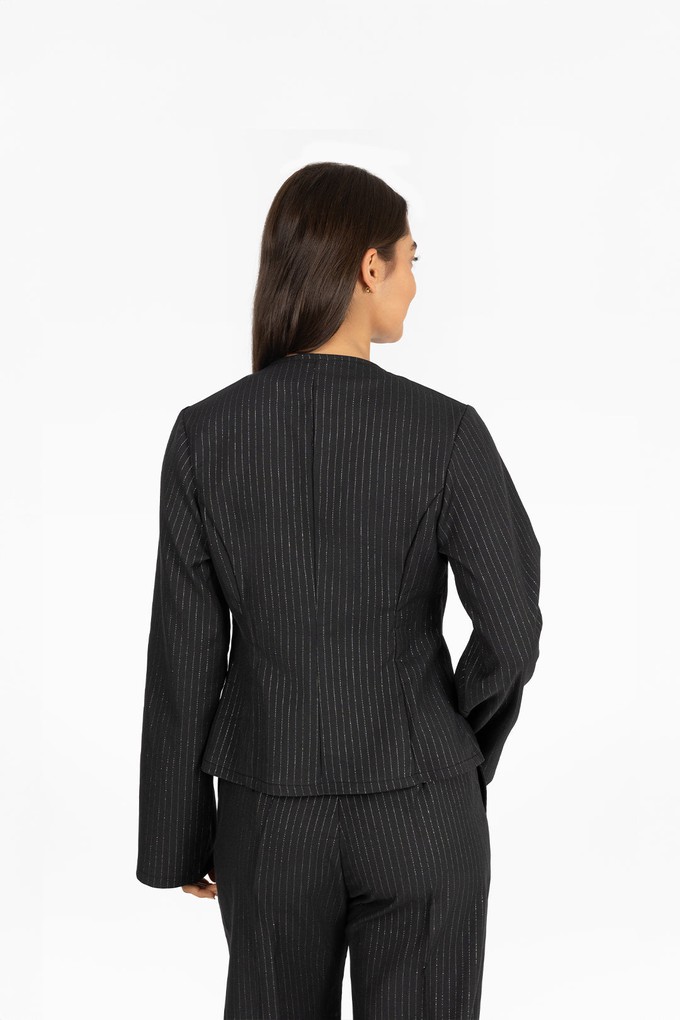 THE PHINE BLOUSE BLACK from THE LAUNCH