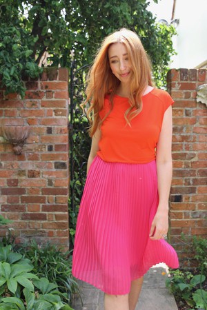 BEYOND Colour Block Pleated Skirt Dress from Tilbea London