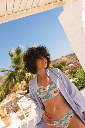 Lavendel-Bio-Baumwoll-Lazy-Livin'-Robe from TIZZ & TONIC