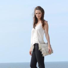 Luna leather fringebag crossbody - Ivory white via Treasures-Design