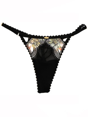 Ghana Thong from Troo
