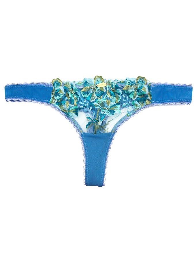 Kenya Thong from Troo