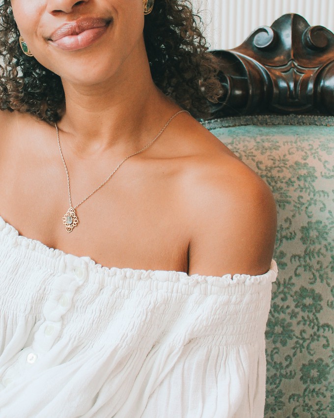 oona necklace from TRUVAI jewellery