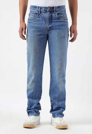 UnWaste-Versprechen | Dunkle Indigo-Bootcut-Jeans mit mittlerer Leibhöhe from Un Denim