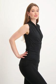 Yoga Top Good Karma – Urban Black NEW via Urban Goddess