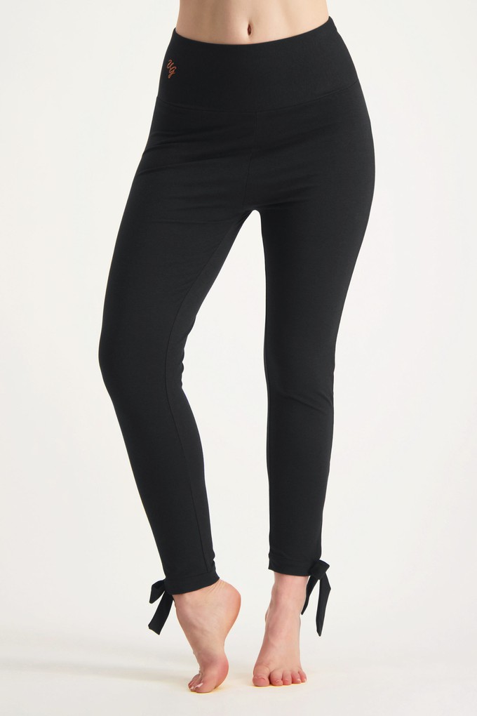 Svaha Yoga Pants  – Urban Black from Urban Goddess