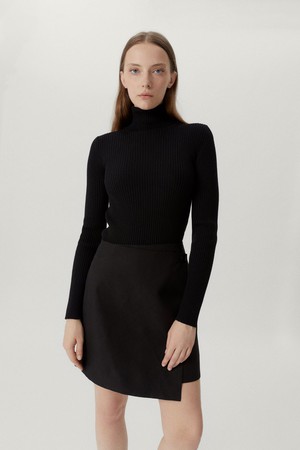 The Merino Wool Ribbed Roll Neck - Black from Urbankissed