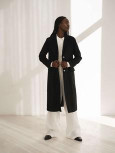 01 Oxford Coat in Black via Urbankissed