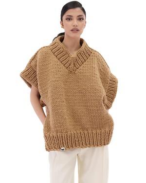 V-neck Poncho Sweater - Camel from Urbankissed