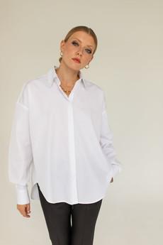 Classic Oversize White Shirt via Urbankissed