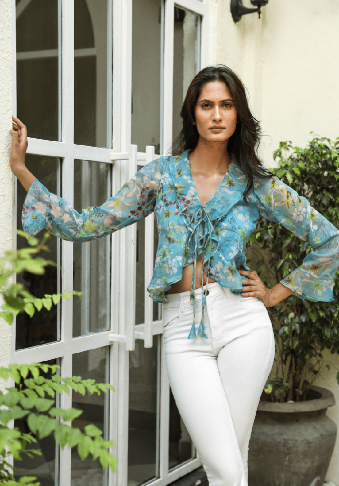 Longsleeve Chiffon Shirt Tie Up Details from Urbankissed