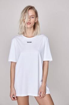 The Caroline - Label Tee from Urbankissed