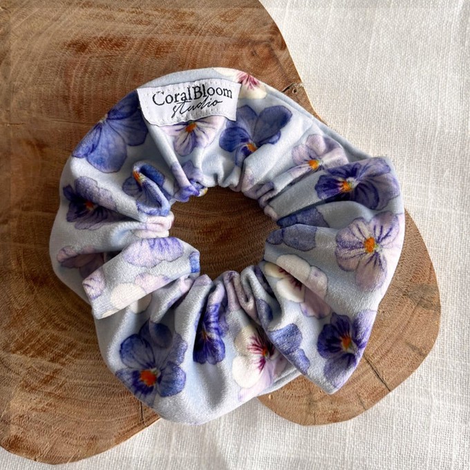 Pansies Velvet Scrunchie from Urbankissed