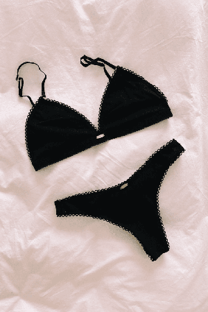 Bamboo Triangle Bra - Black from Urbankissed