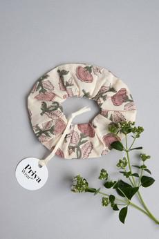 Wild Rose Hair Scrunchie via Urbankissed