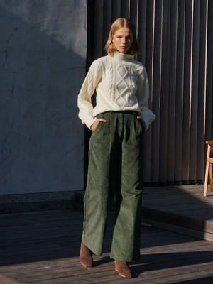 Corduroy Pleat Pant in Hunter Green from Urbankissed