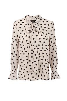 Polka Dot Blouse via Urbankissed