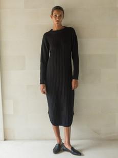 Gael Knit Dress in Black from Urbankissed