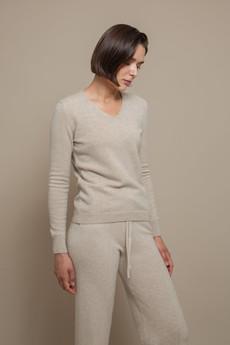 Anne Sand - Fit And Warm V-neck Jumper via Urbankissed