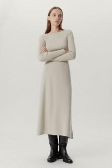 The Merino Wool Flare Skirt - Pearl via Urbankissed